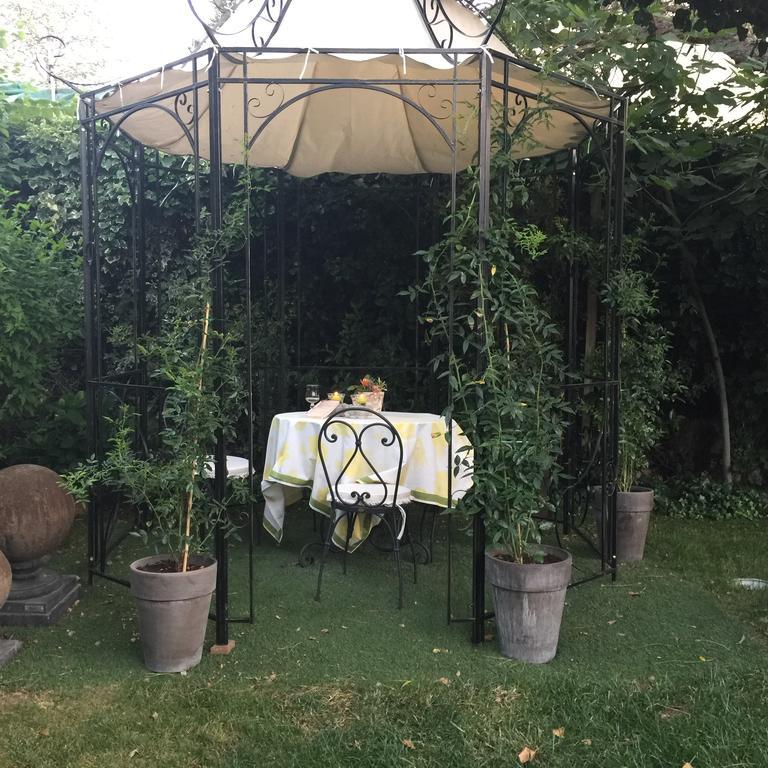 La Villa Rosalie Ventabren Exteriör bild